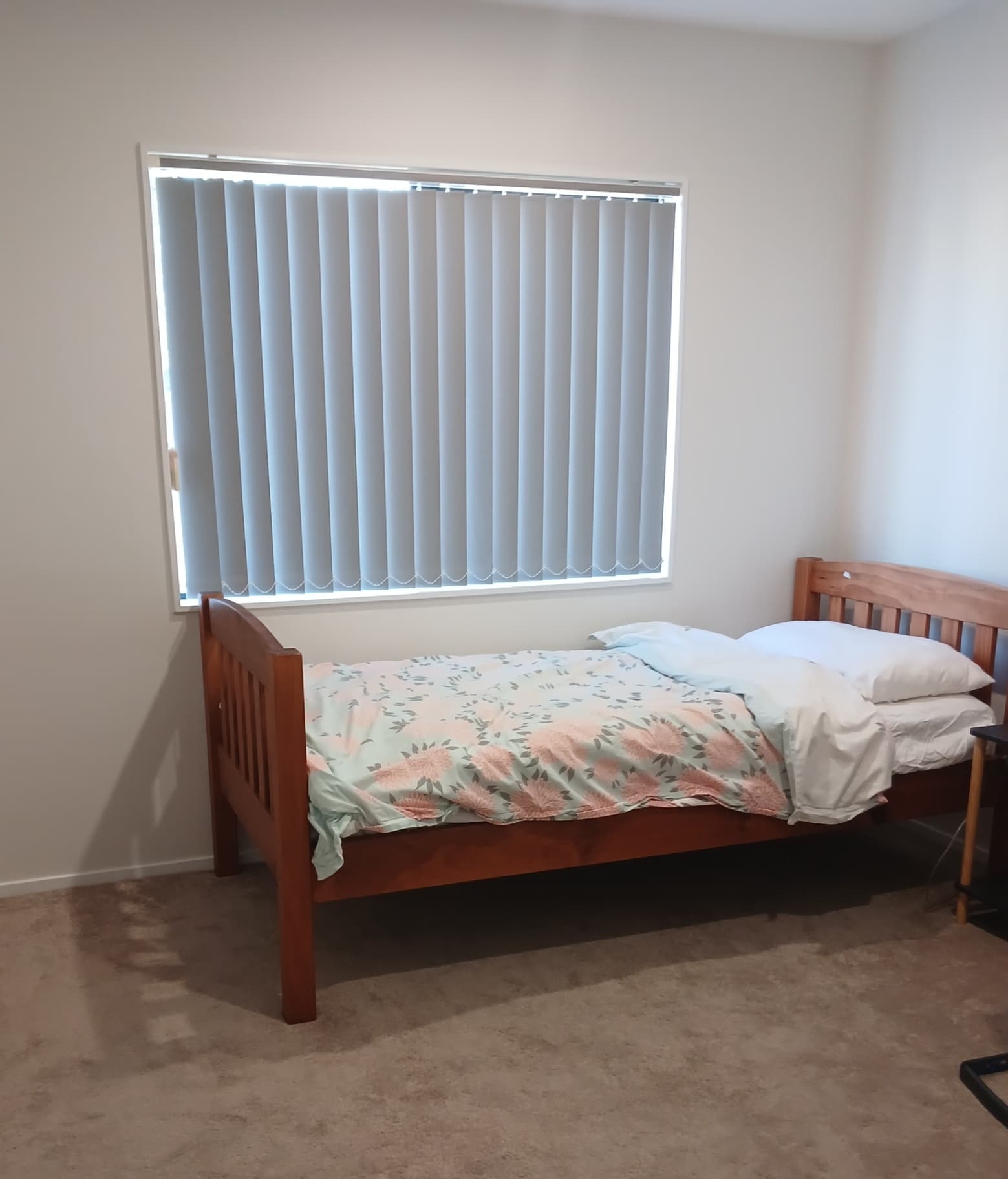 Single room in New house on Henderson — photo 1
