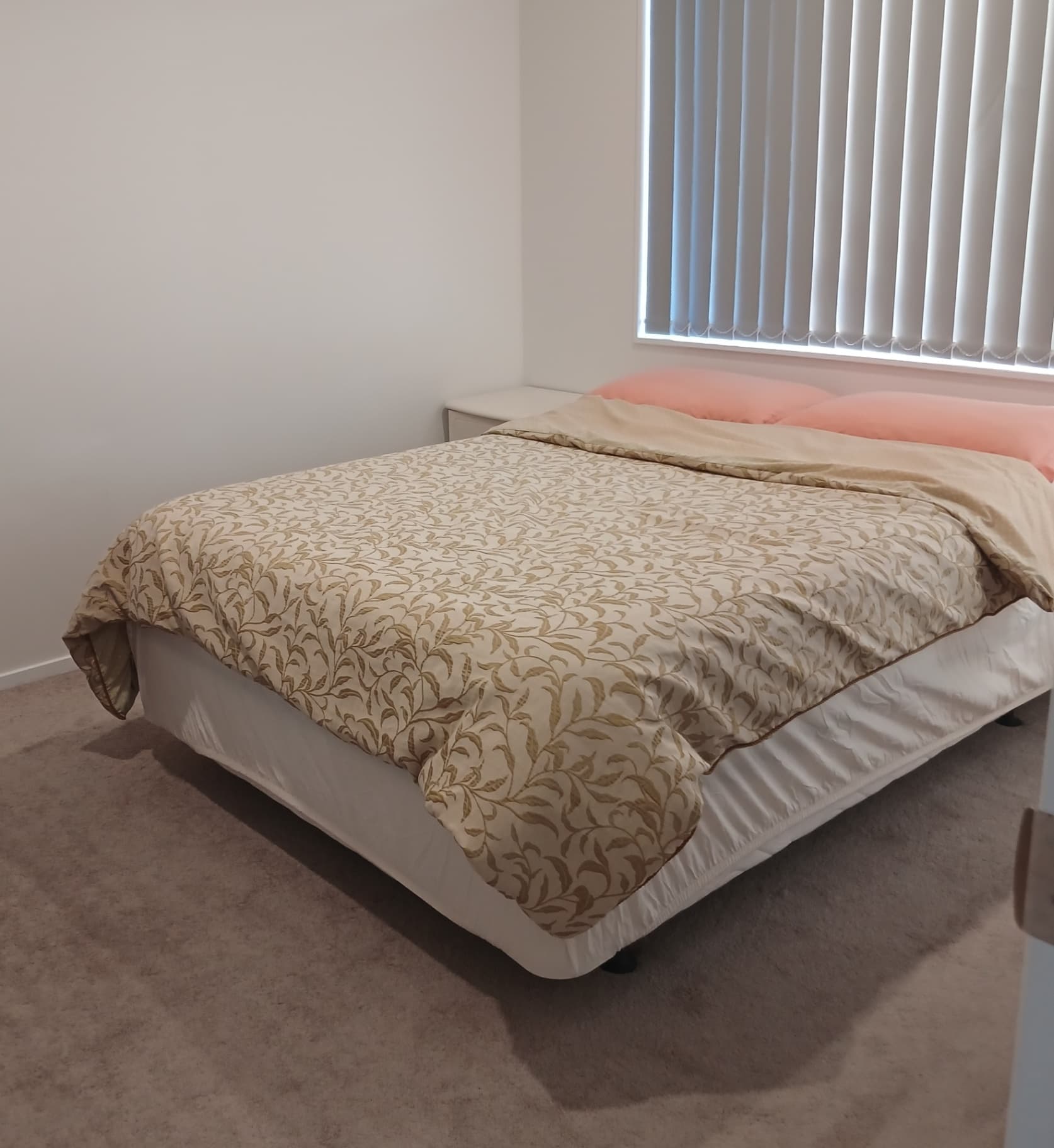 Double room in New house on Henderson — photo 1