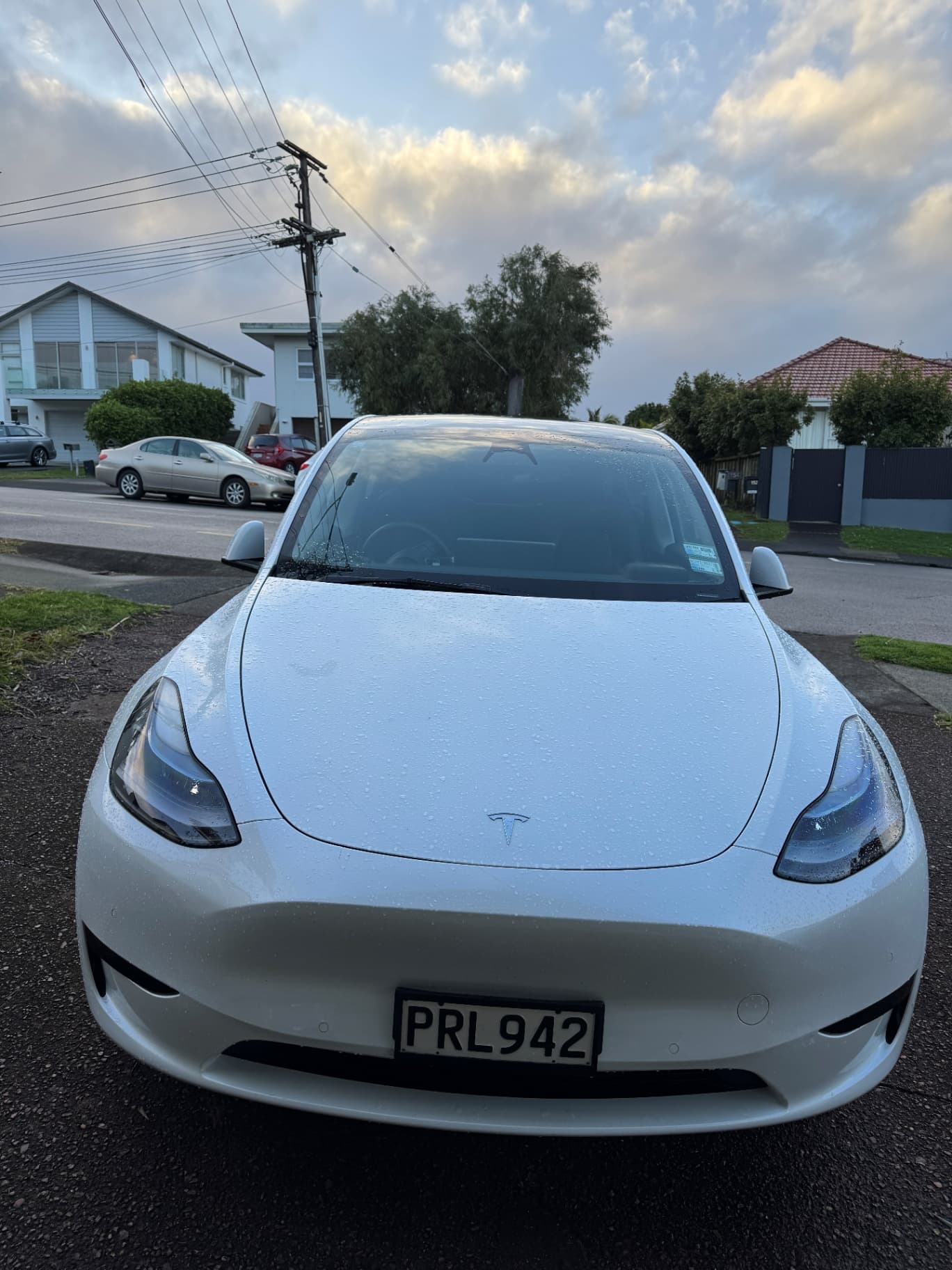 (31,000KM) 2023 Tesla Model Y RWD - 1st Owner / Pristine Condition / Premium Audio — photo 1